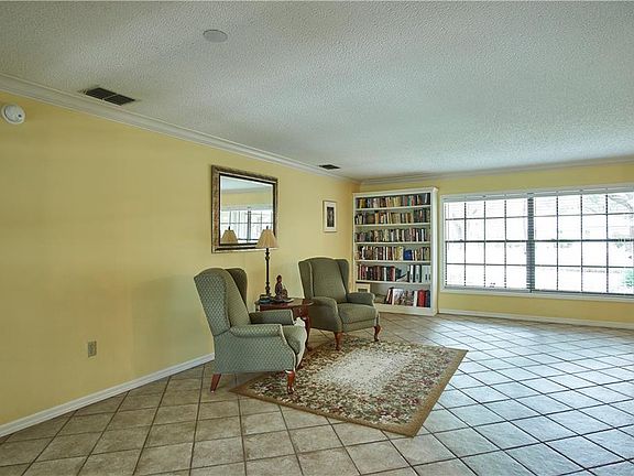 4th image of 6111 Sky Flower Ct