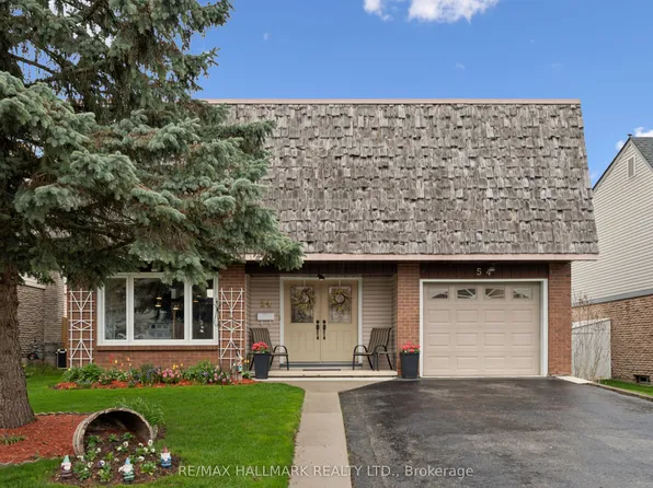 54 Blackwell Dr, Kitchener, ON N2N 1P8