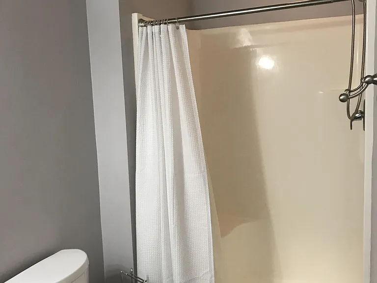 404 Amaryllis Ln — Photo 21