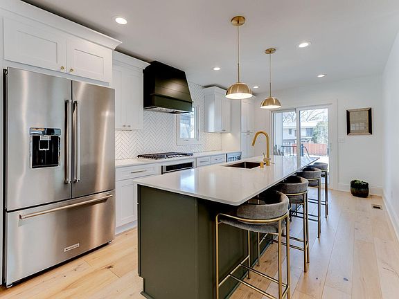 5th image of 5033 Vincent Ave S