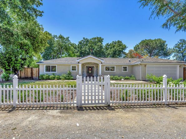 634 Cuesta Dr