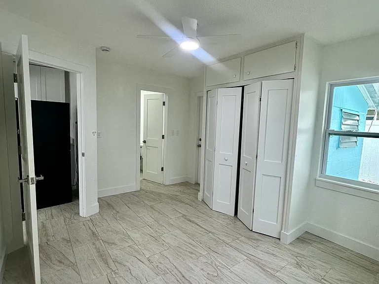 150 147th Ave E #1 — Photo 11