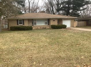 279 Chippewa Rd, Benton Harbor, MI 49022