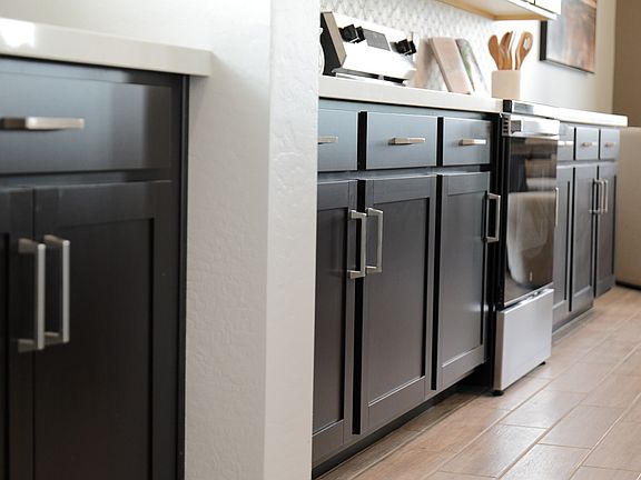 Wales Ranch - Jade Interior Image 4