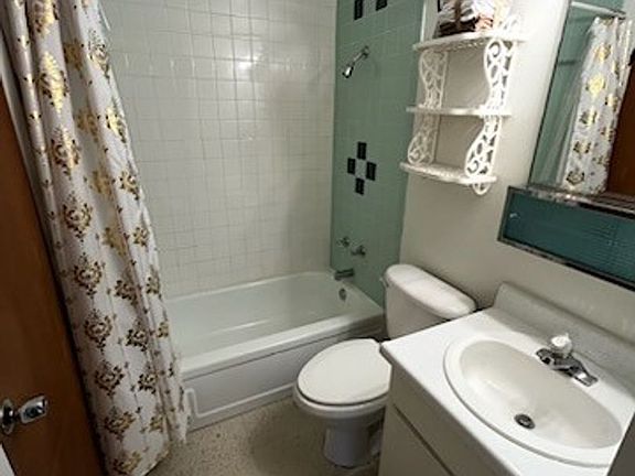 3rd image of 108 Arthur St APT 4
