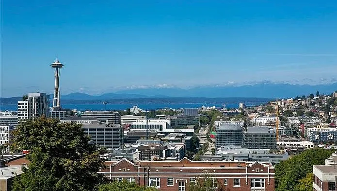 Studio, 500 sqft, $1,750 — Photo 4