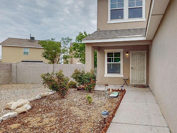 3rd image of 10600 Calle Gandia NW