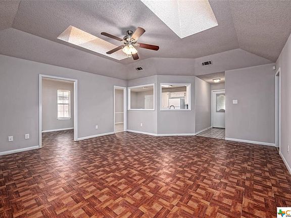 5th image of 206 Brookway Dr