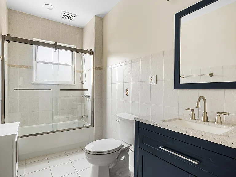 94 Minna St #2 — Photo 5