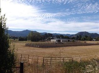 240 Big Bend Rd, Roseburg, OR 97471