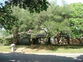 1st image of 205 Trailwood Dr