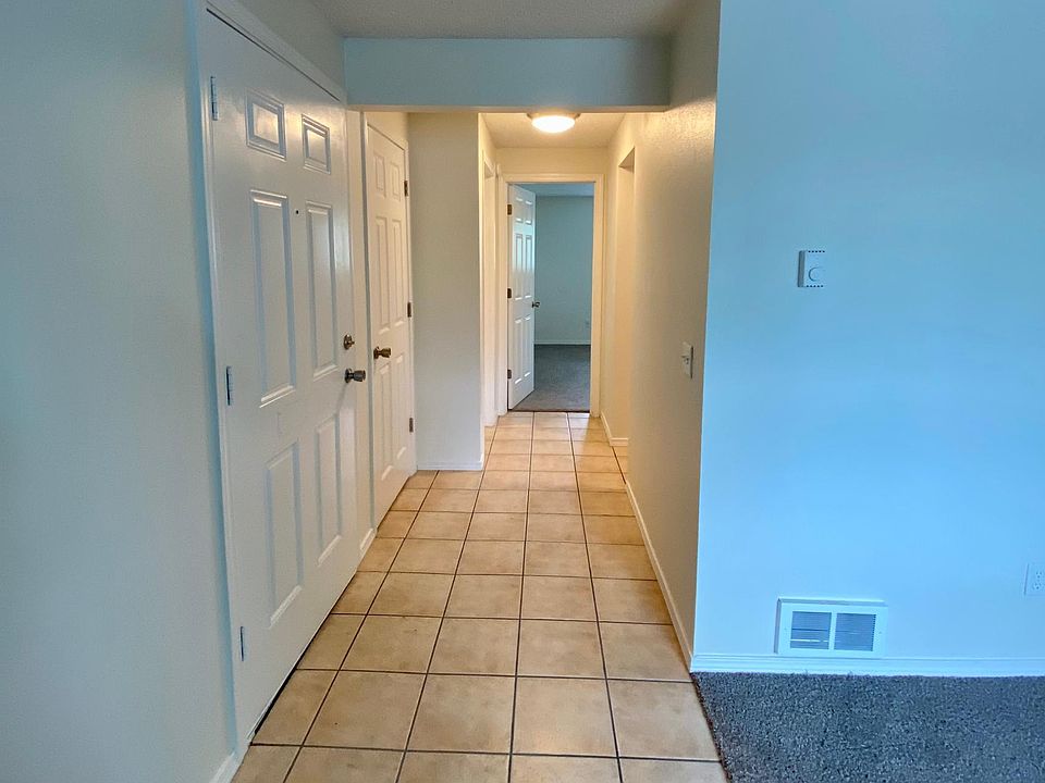 1st image of 5906 158th Avenue Ct E