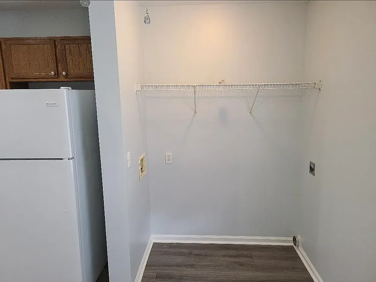 825 Foch St #825 — Photo 6