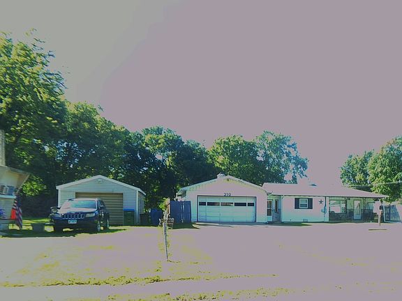 4th image of 310 Martin Rd