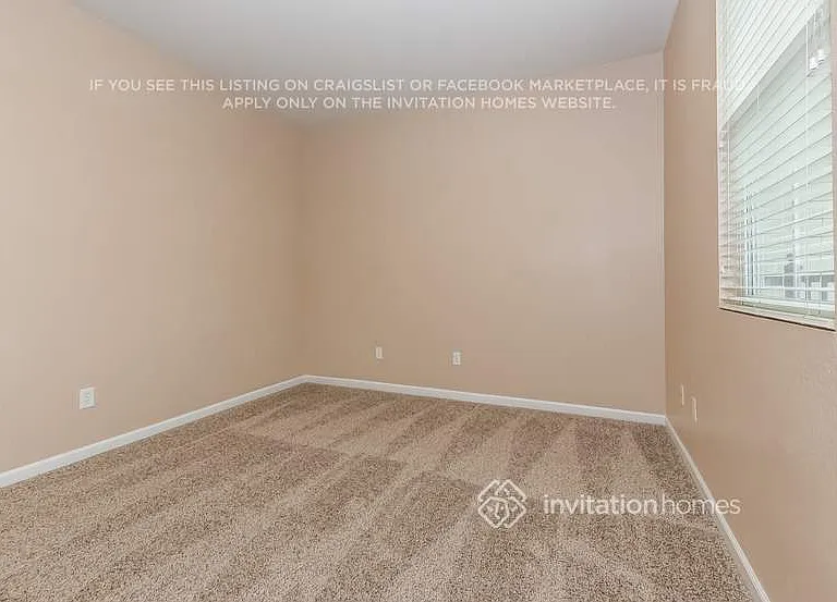 1764 Dover Cir — Photo 9