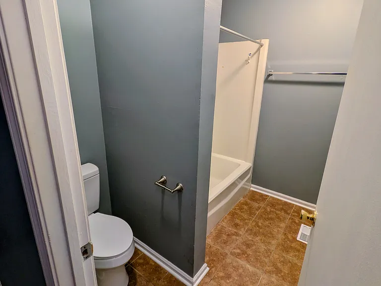 202 Paw Path Ln — Photo 15