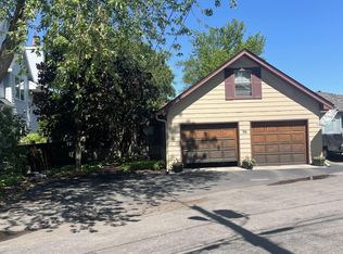 70 W Point Ave, Tonka Bay, MN 55331