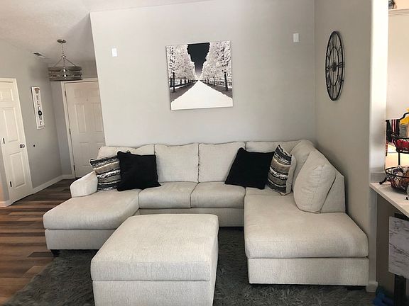 4th image of 1714 W 30th Ave