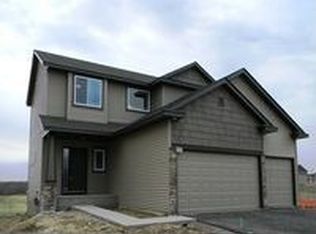 2983 Hawk Ridge Rd NW, Prior Lake, MN 55372