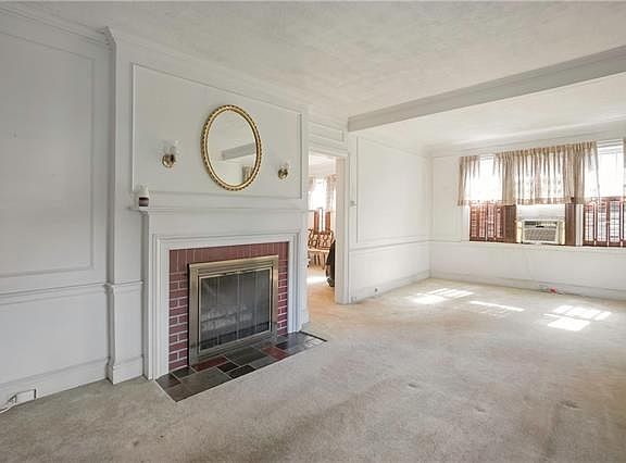 4th image of 43 Hillcrest Ave