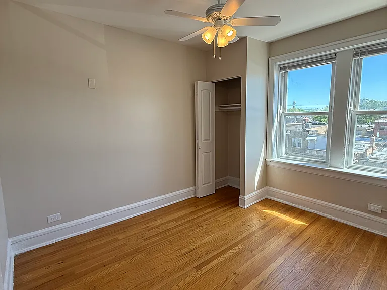 4419 N Whipple St #3W — Photo 13