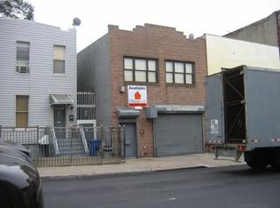 320 39th St, Brooklyn, NY 11232