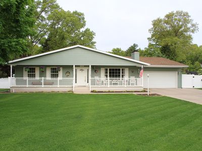 725 Mariwood Ave, Muskegon, MI, 49445