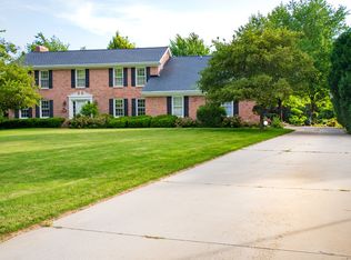 39 Pendleton Way, Bloomington, IL 61704