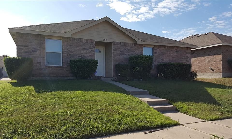 1st image of 708 Panola Dr