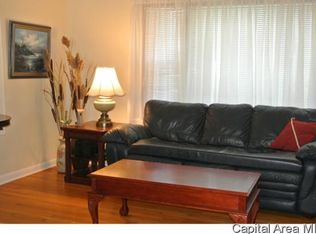 317 W Greenwood Ave, South Jacksonville, IL 62650
