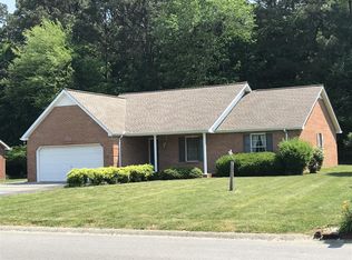 112 Cumberland Ct, Tullahoma, TN 37388