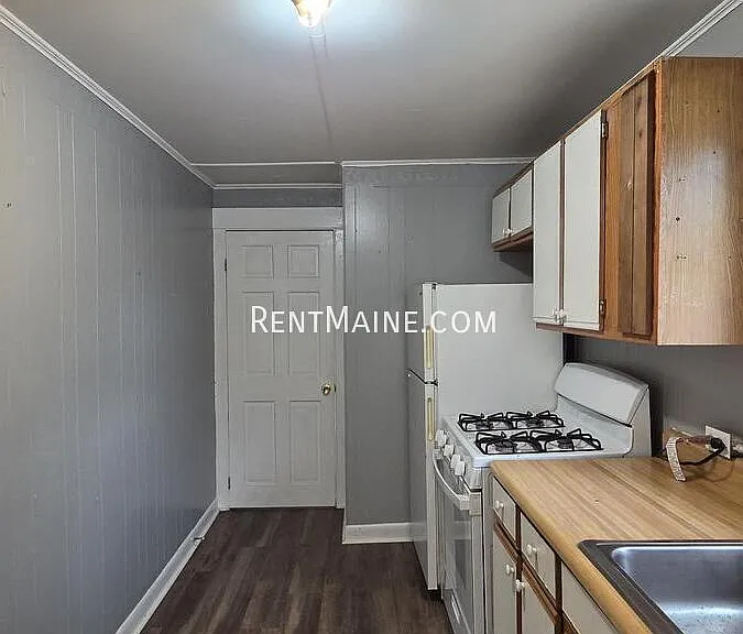 31 Elm St #1 — Photo 8