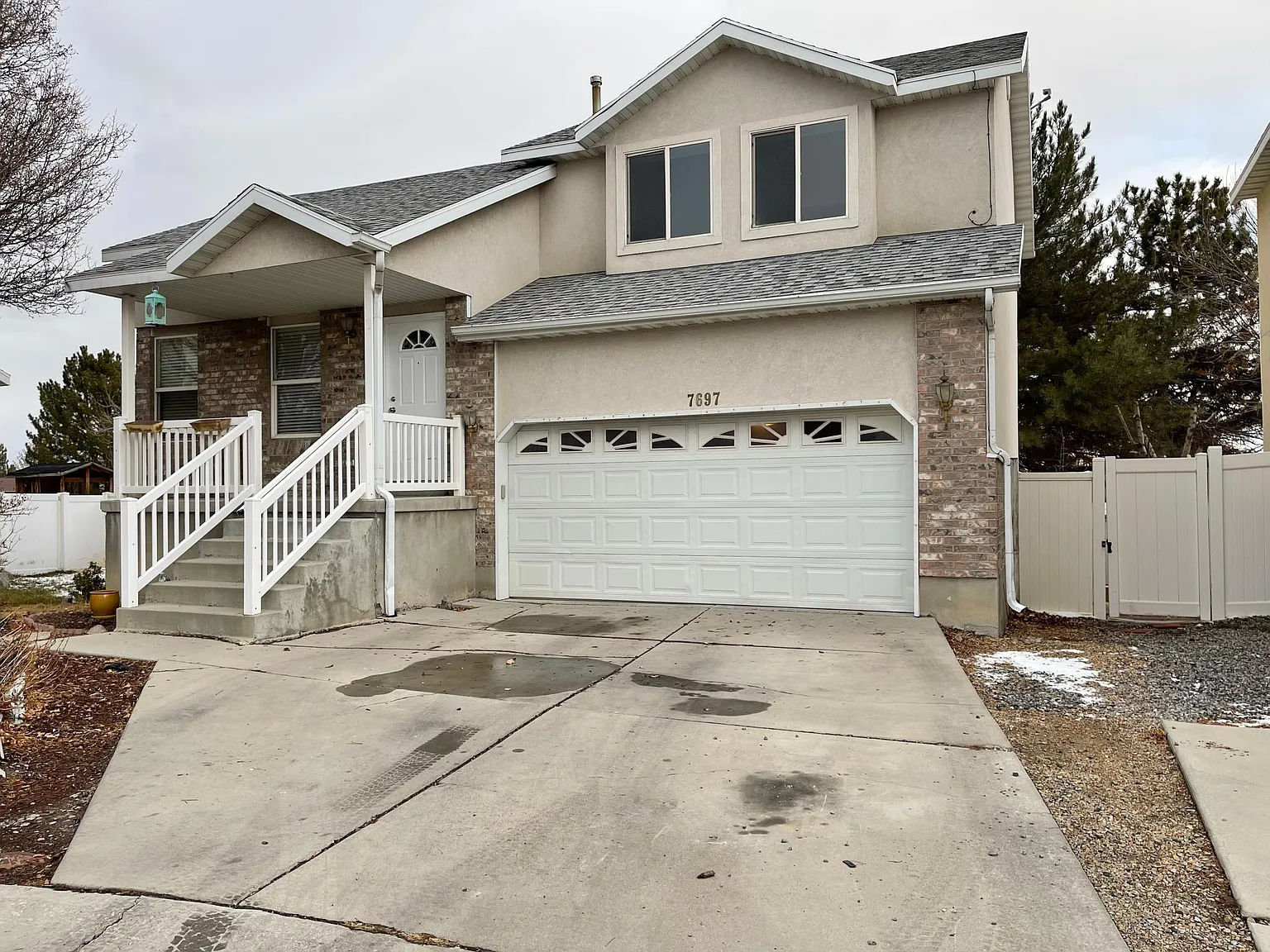 5 bed, 2000 sqft, $2,750 — Photo 1