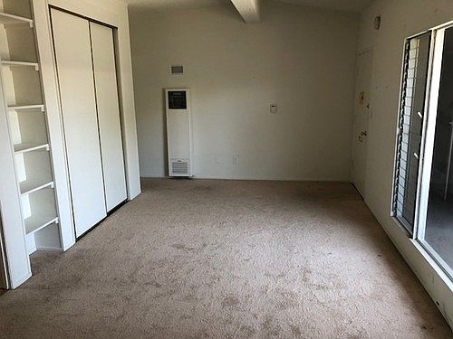 4th image of 1152 N Poinsettia Pl APT 16