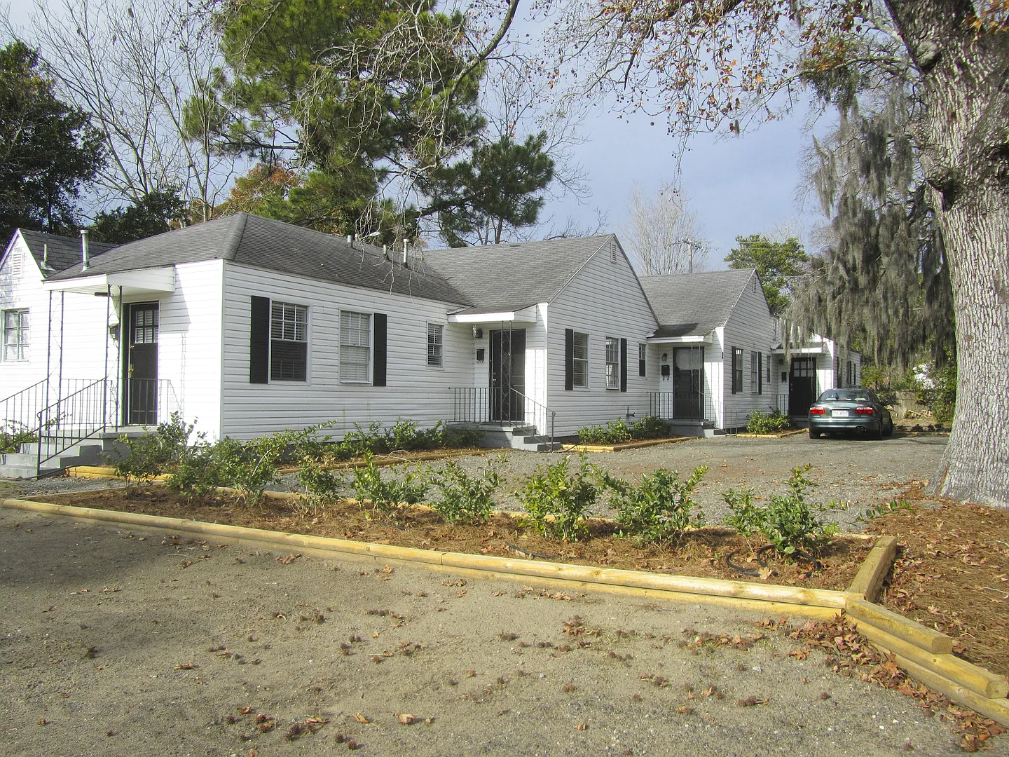 5-Plex — Photo 1