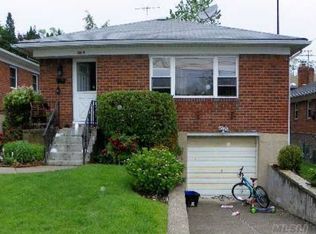 22219 41st Rd, Bayside, NY 11361