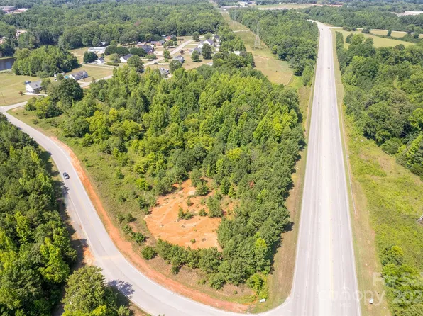 1312 Fairhope Rd, York, SC 29745