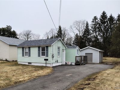 19 Burr Ave, New york mills, NY, 13417