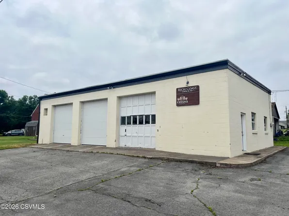 706 N Union Aly, Selinsgrove, PA 17870