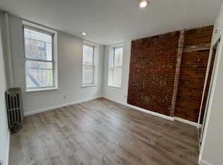 3 Clinton St #11, New York, NY 10002