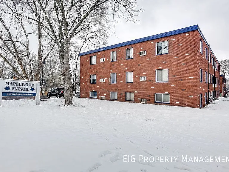 Keller Flats — Photo 19