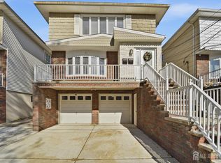 21 Lincoln Pkwy, Bayonne, NJ 07002