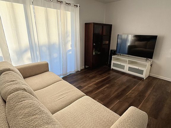 3rd image of 25000 Copa Del Oro Dr Unit 203
