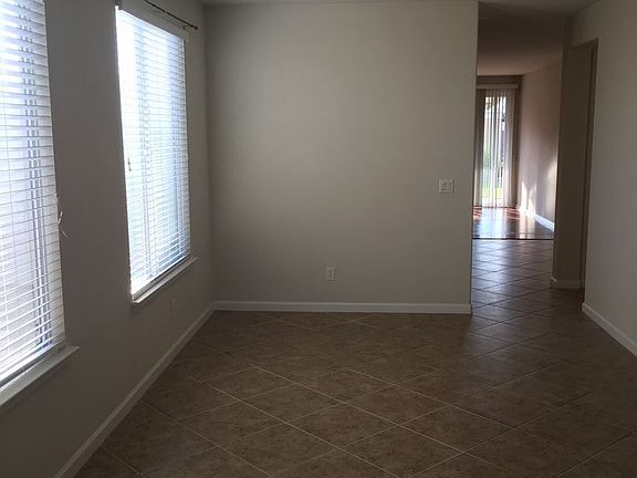 5th image of 2056 Culverhill Way