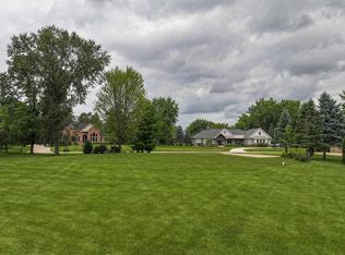 4299 Lake Farms Ct, Linden, MI