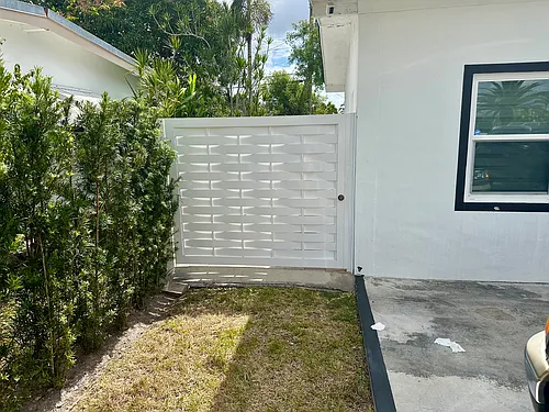 3251 SW 104th Ct Photo 1