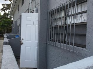 1542 NW 35th St #3, Miami, FL 33142