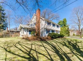 40 Chester St, Nashua, NH 03064