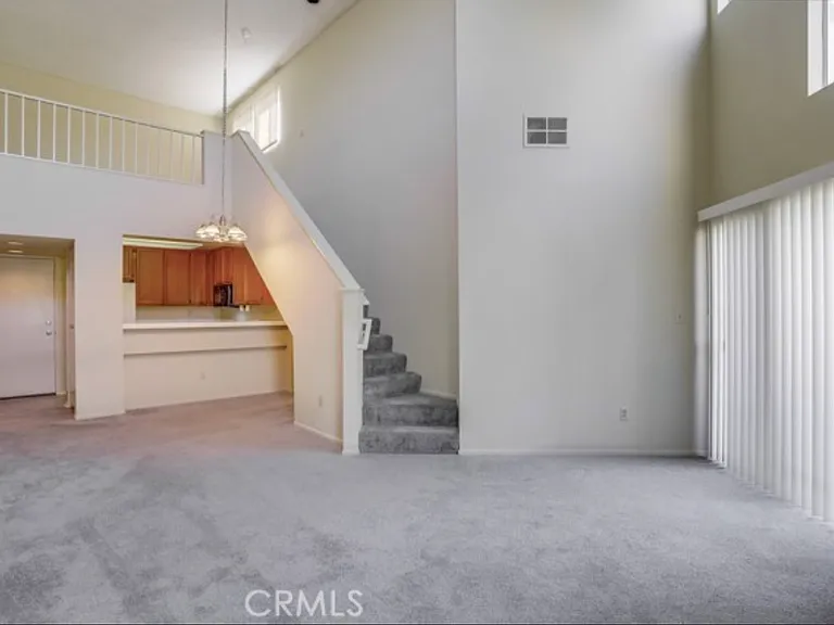 1441 Brett Pl #327 — Photo 7