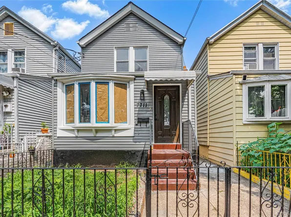 7711 97th Avenue, Ozone Park, NY 11416